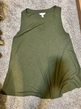 Time and Tru Olive Green Ribbed Tank Top